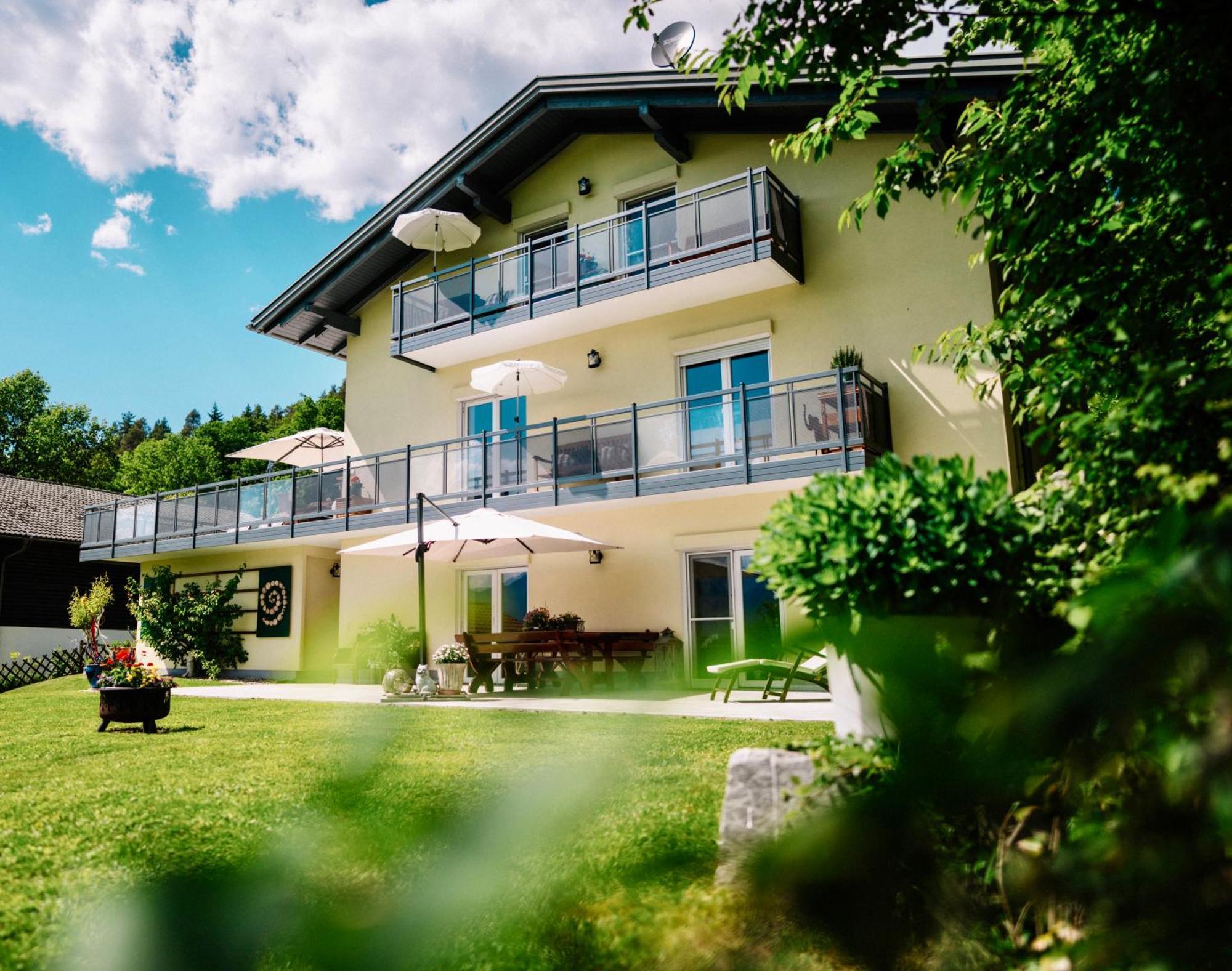 Schwalbennest Velden